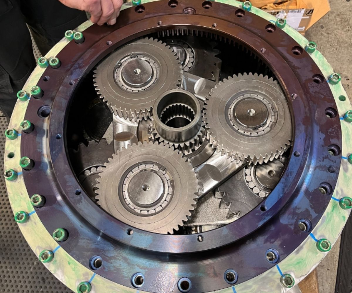 Gear assembly of a final drive